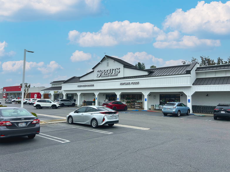 1747417580 Yorba Linda Blvd, Yorba Linda, CA 92886 Valley View