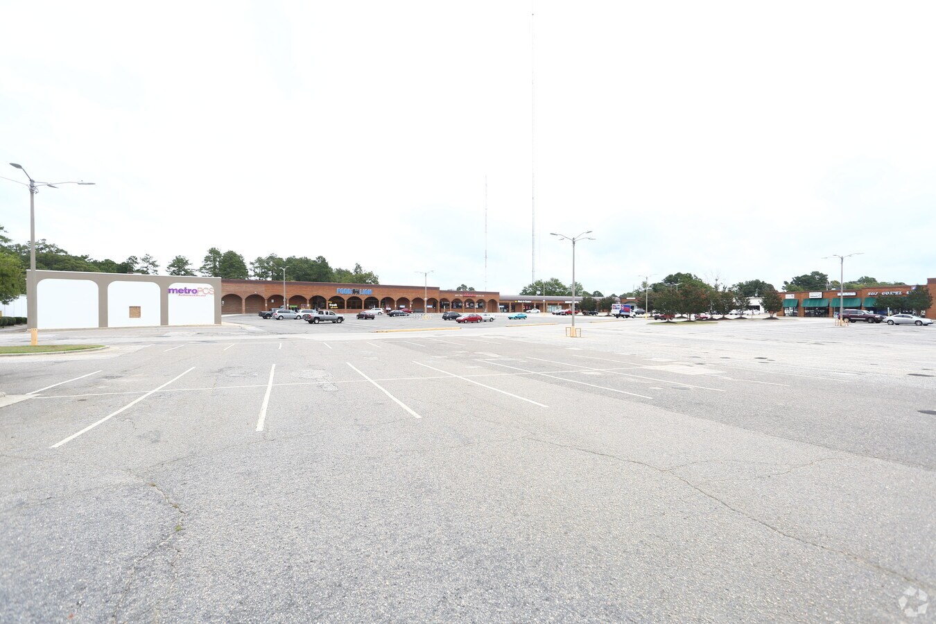 3308 Bragg Blvd, Fayetteville, NC 28303