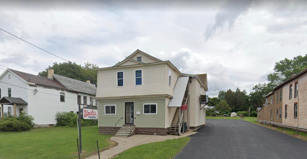 435 Main St, New York Mills, NY for sale - Primary Photo - Image 1 of 1