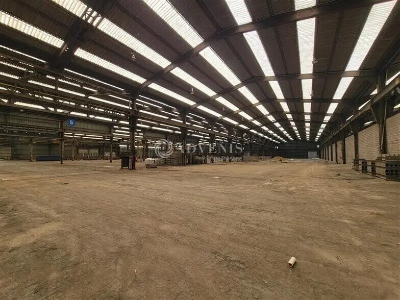 Flex in Woippy for lease - Interior Photo - Image 1 of 7