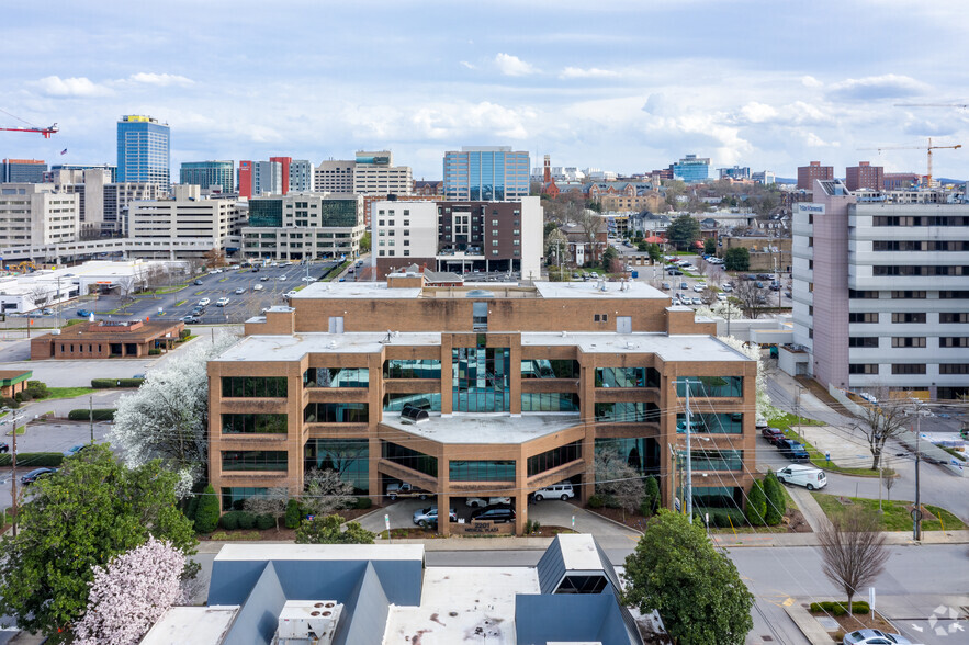 2201 Murphy Ave, Nashville, TN for lease - Aerial - Image 2 of 8