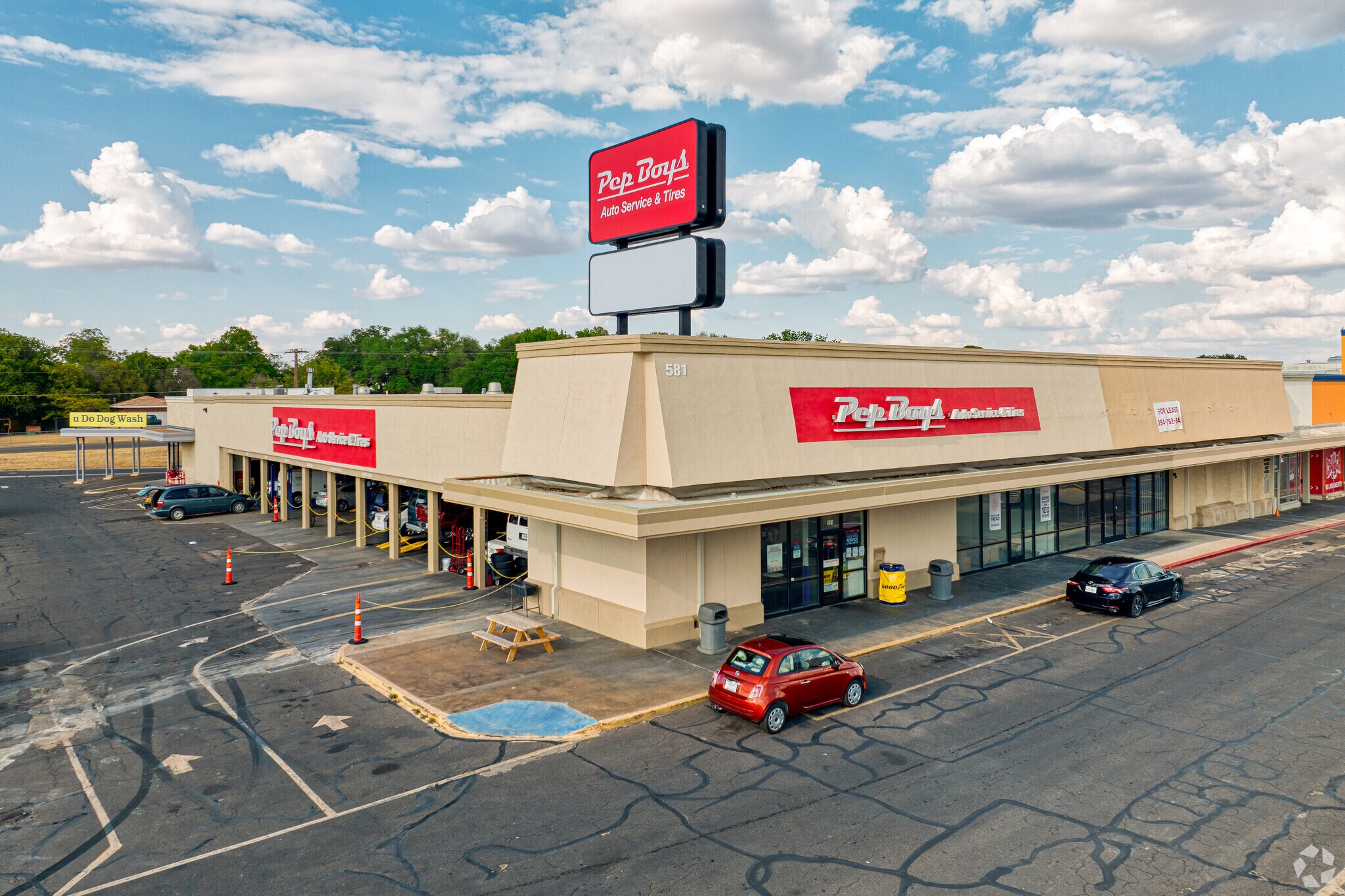 501581 N Valley Mills Dr, Waco, TX 76710 Westview Village