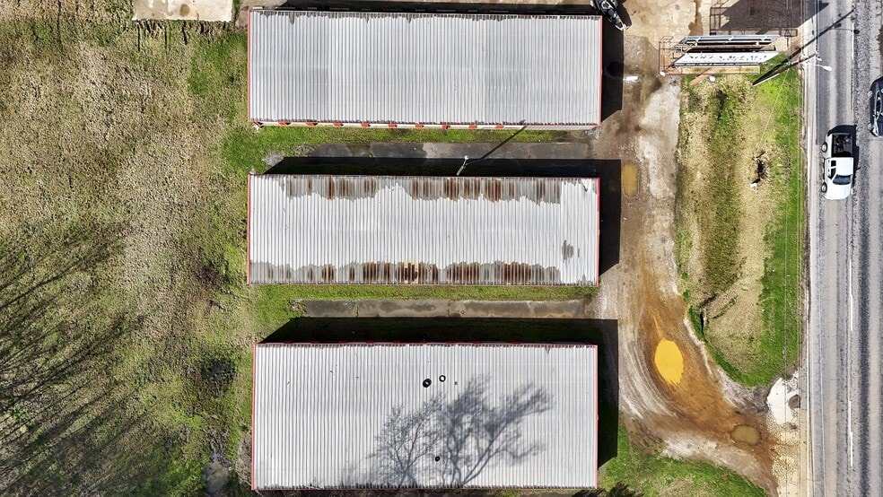 944 State Highway 31 E, Chandler, TX for sale - Building Photo - Image 2 of 6