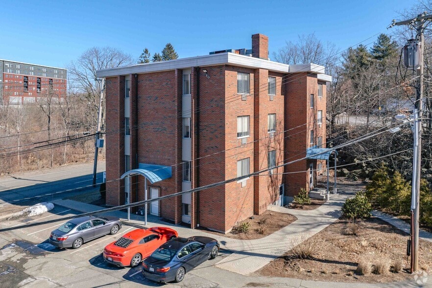 440 Totten Pond Rd, Waltham, MA for lease - Building Photo - Image 2 of 4