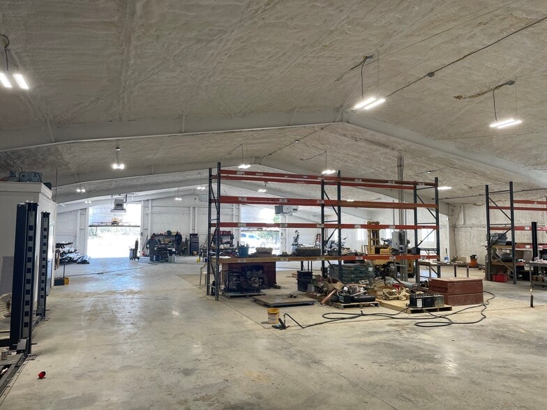 4923 Cypress Ranch Blvd, Spicewood, TX for lease - Building Photo - Image 3 of 7