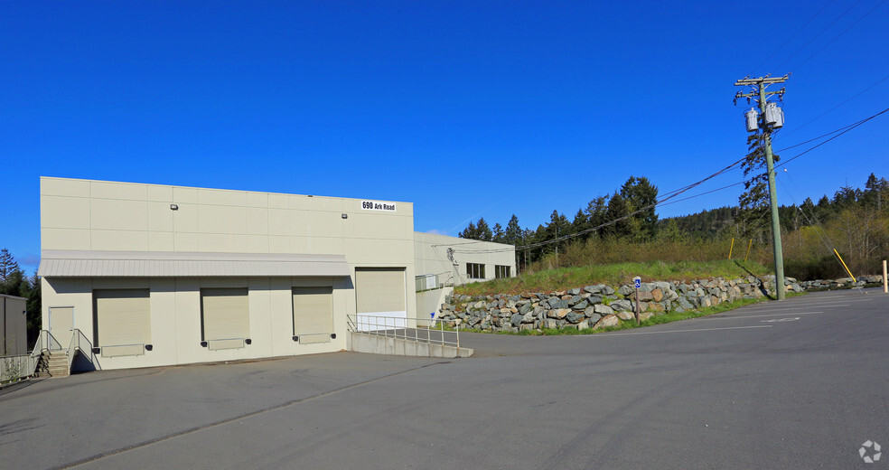 690 Ark Rd, Cowichan Valley, BC for lease - Building Photo - Image 3 of 3