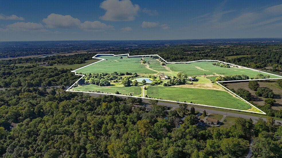 881 Middletown Eaton Rd, Middletown, OH for sale - Aerial - Image 1 of 11