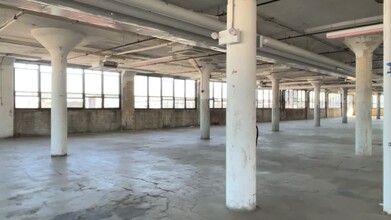 315 Meserole St, Brooklyn, NY for lease - Commercial Listing Video 