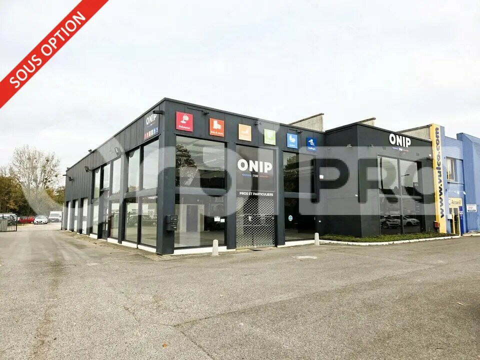 Flex in Soissons for lease Building Photo- Image 1 of 10