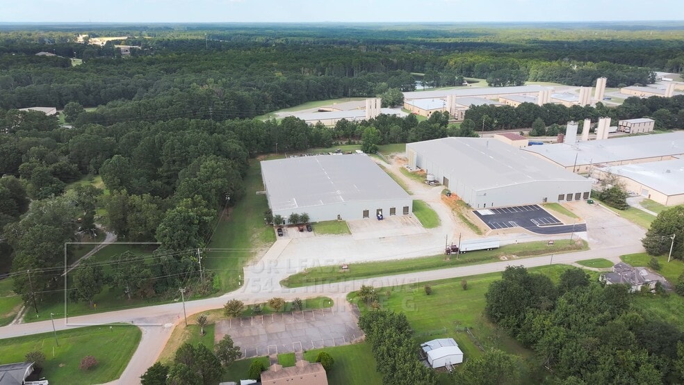 754 E Hightower Trl, Social Circle, GA for lease - Commercial Listing Video - Image 2 of 7