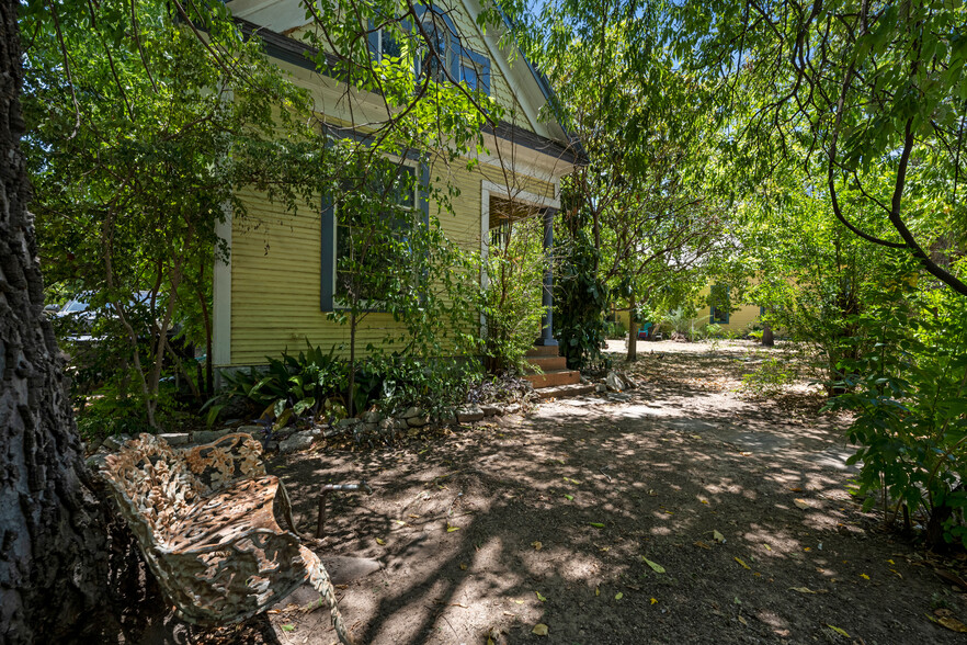 81 San Marcos St, Austin, TX for sale - Building Photo - Image 2 of 39