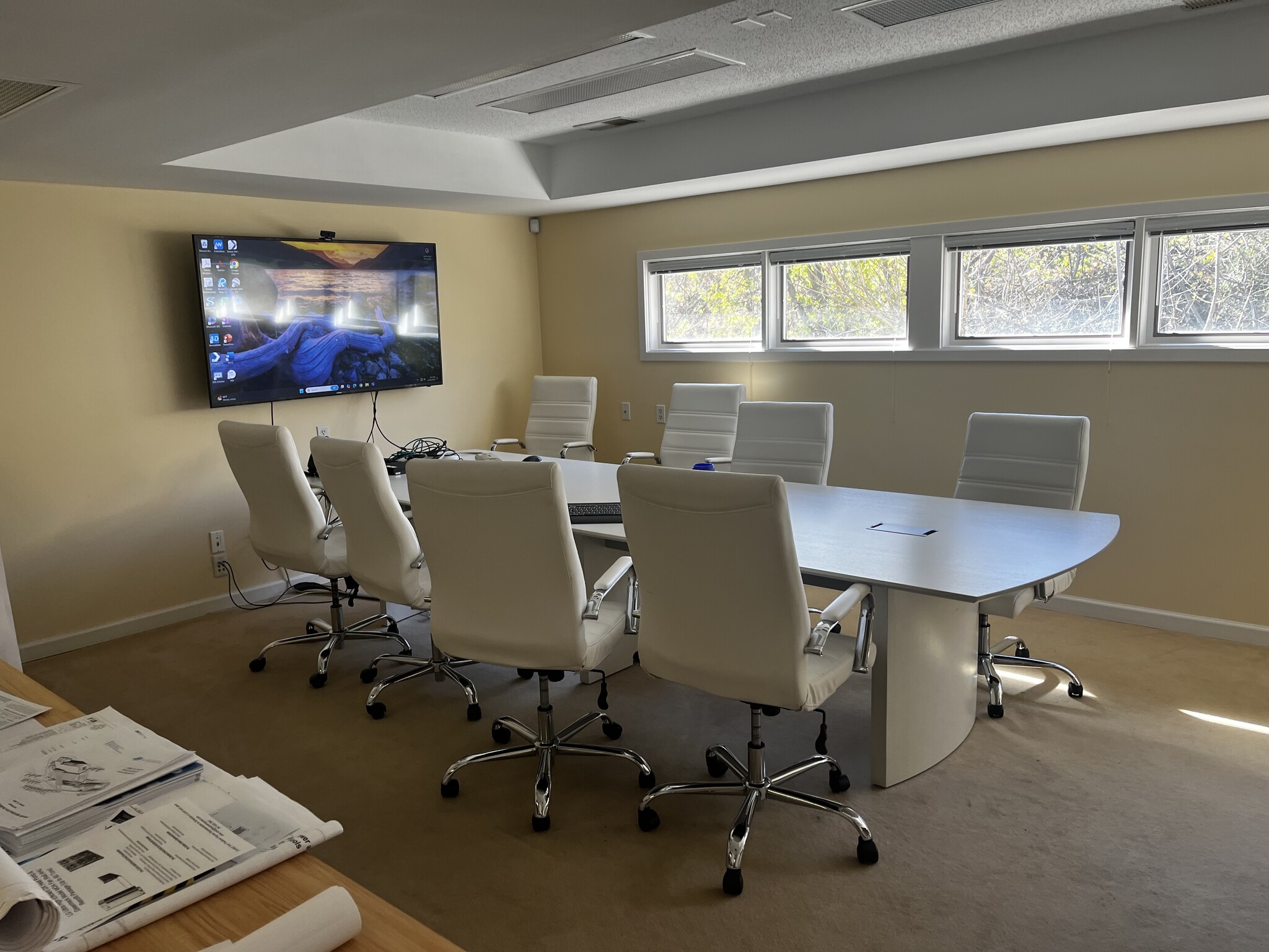 90 Southside Ave, Asheville, NC for lease Interior Photo- Image 1 of 7