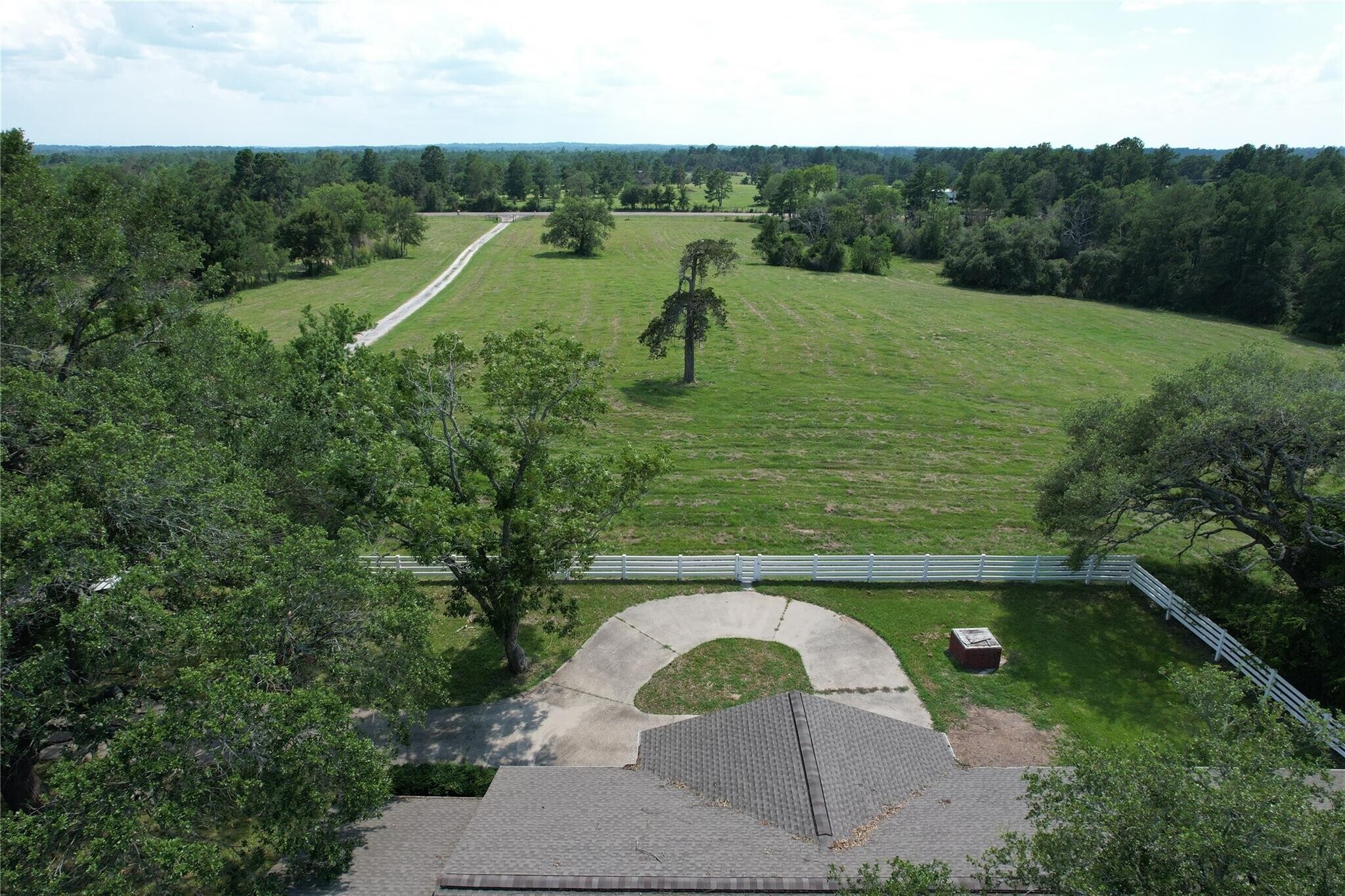 1096 Fm 247 Road, Huntsville, TX for sale Primary Photo- Image 1 of 1