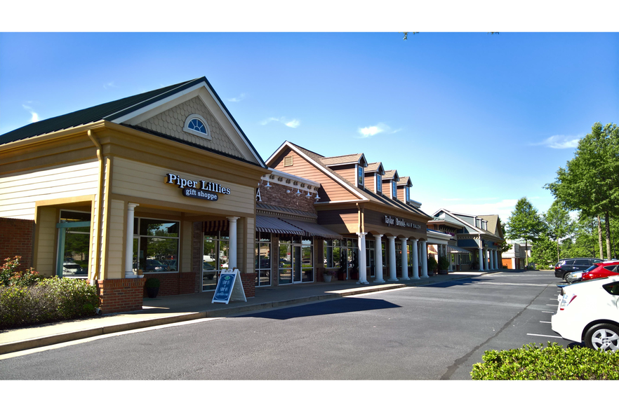 11705 Jones Bridge Rd, Alpharetta, GA for lease - Building Photo - Image 3 of 7