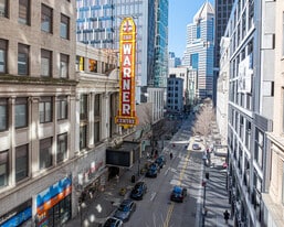 Warner Centre - Theater