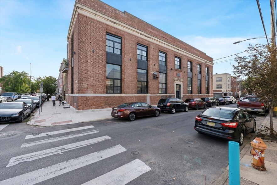538 Federal St, Philadelphia, PA for lease - Building Photo - Image 2 of 17