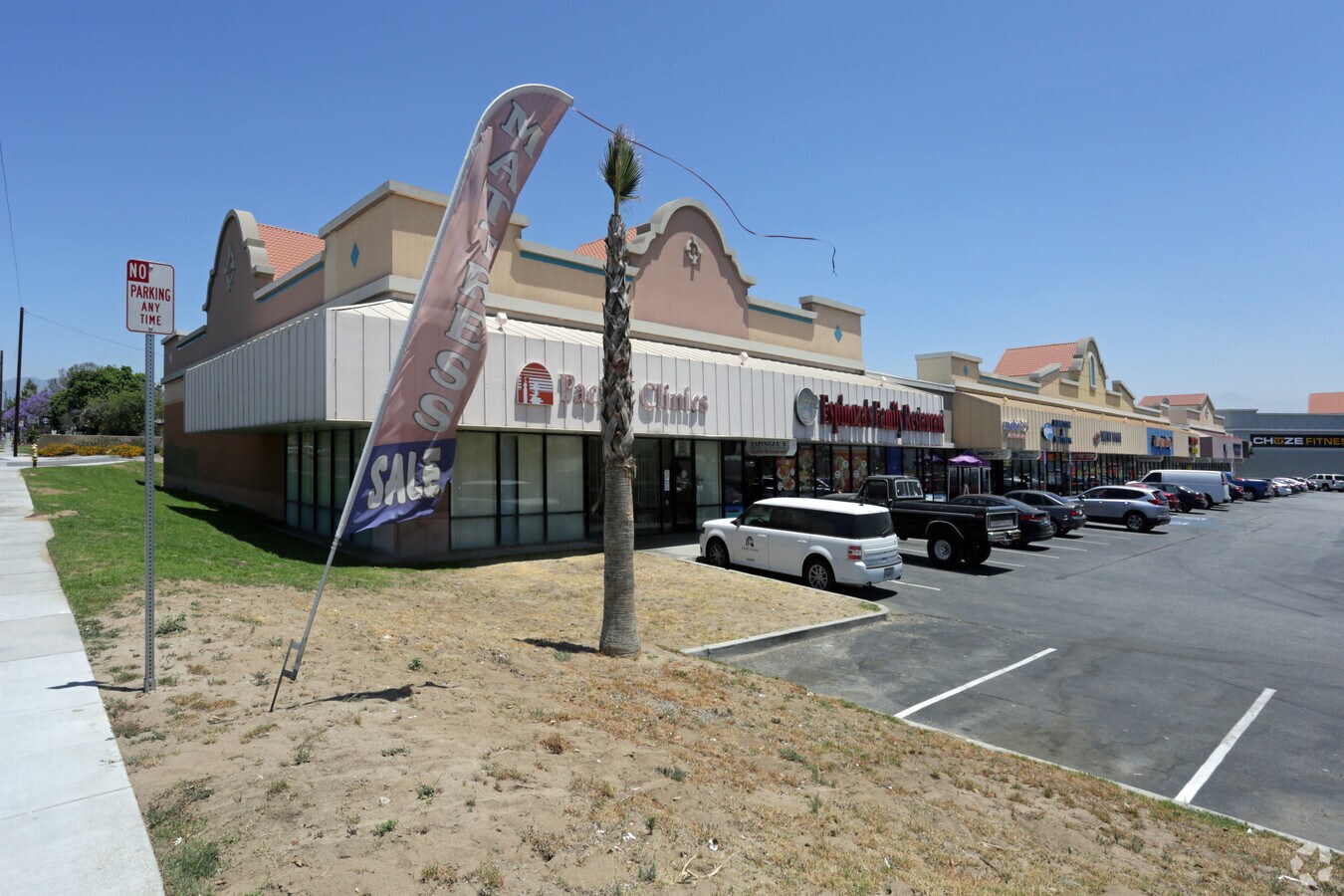 15011519 S Riverside Ave, Rialto, CA 92376 Gateway Plaza II