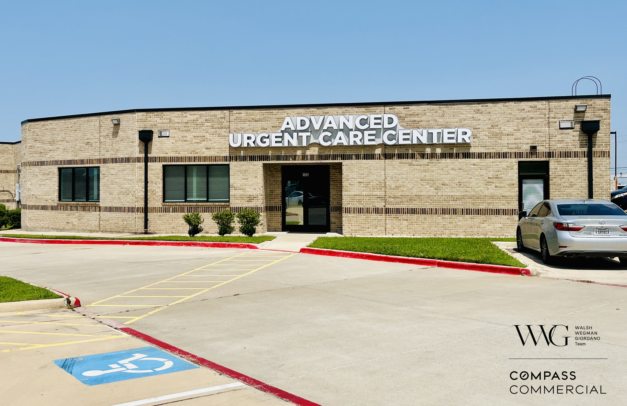 3690 W Wheatland Rd, Dallas, TX for lease Building Photo- Image 1 of 9