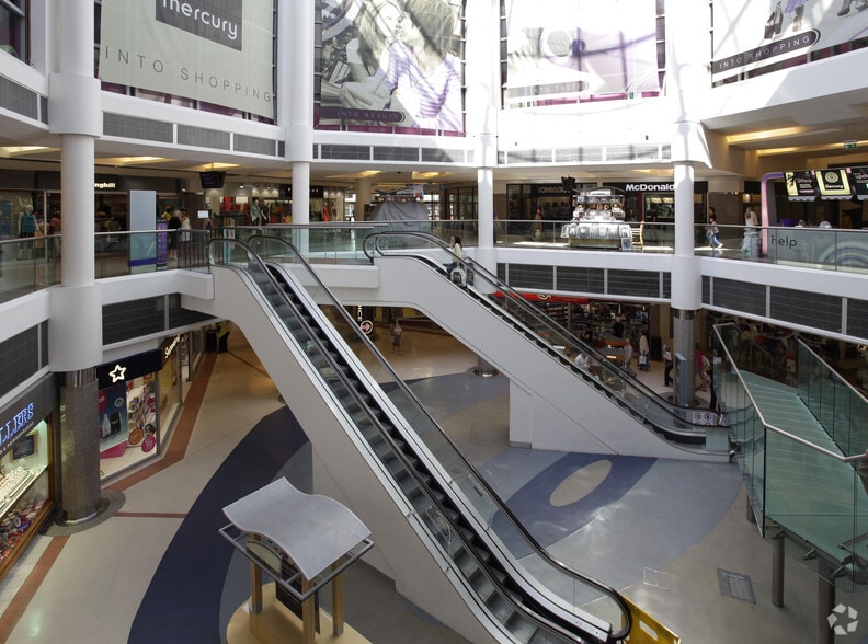 Mercury Gdns, Romford for sale - Building Photo - Image 1 of 1