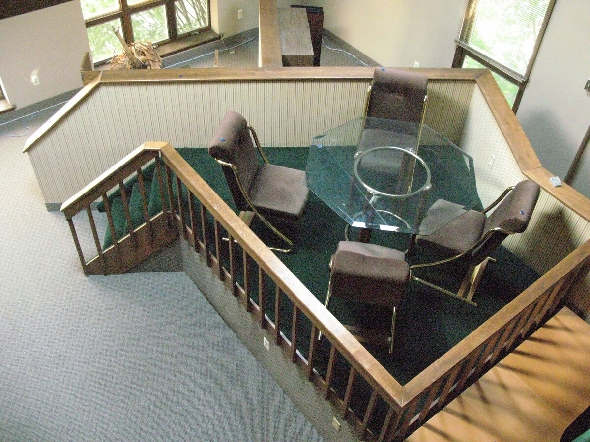 View Photo