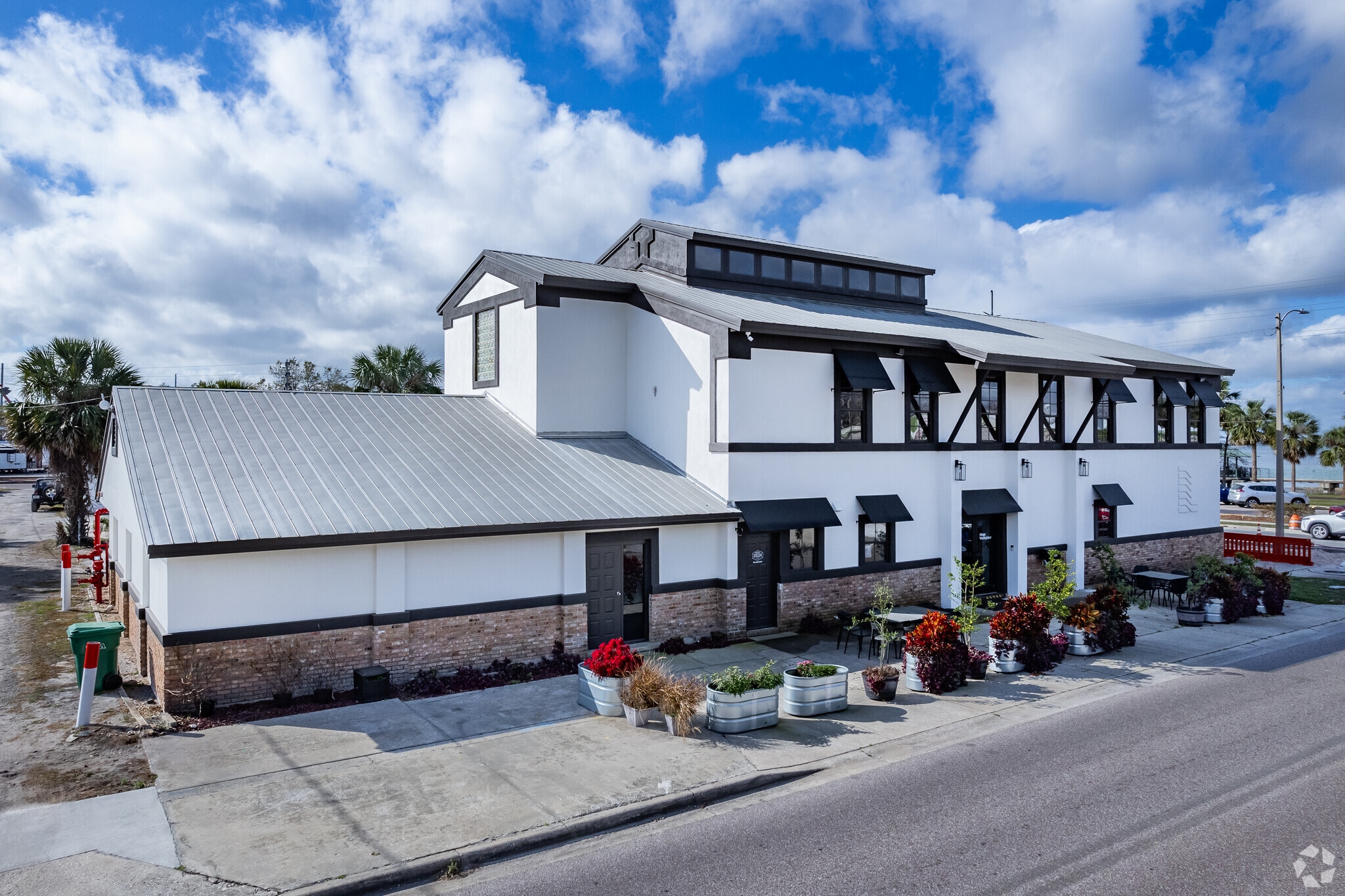 343 N Bay St, Eustis, FL for lease Building Photo- Image 1 of 25