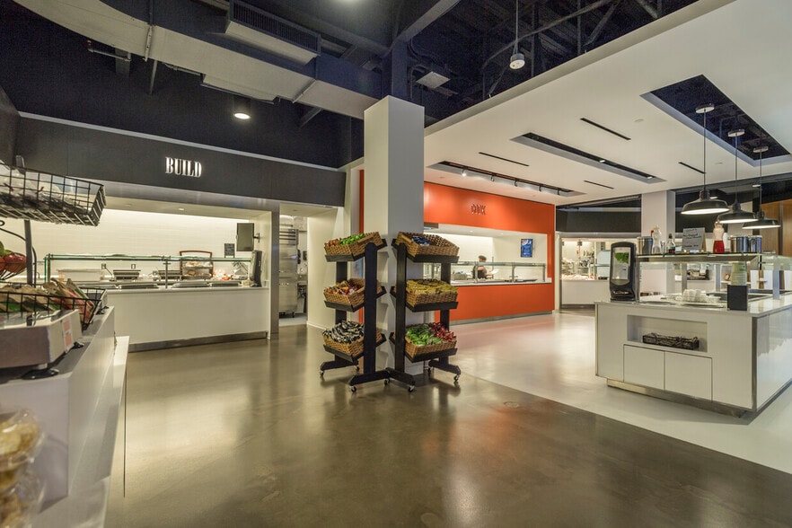 14 Crosby Dr, Bedford, MA for lease - Interior Photo - Image 2 of 14