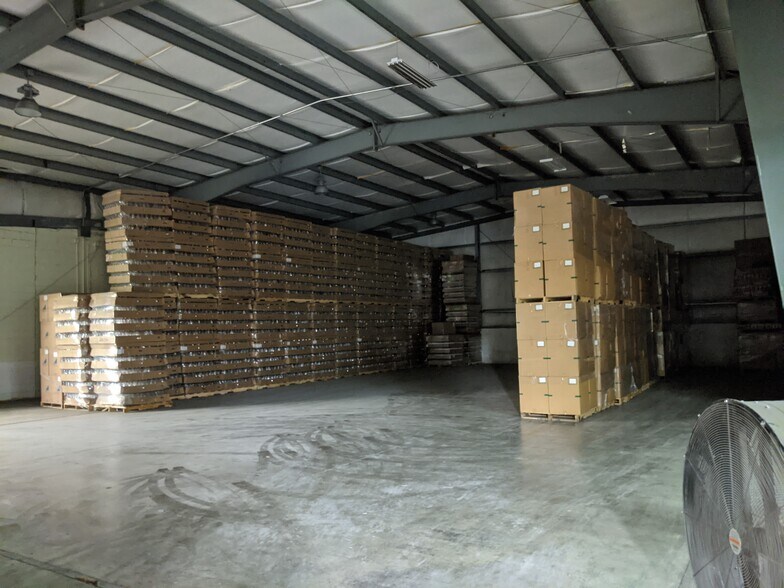 18 Main St, Silver Creek, NY for lease - Building Photo - Image 2 of 20