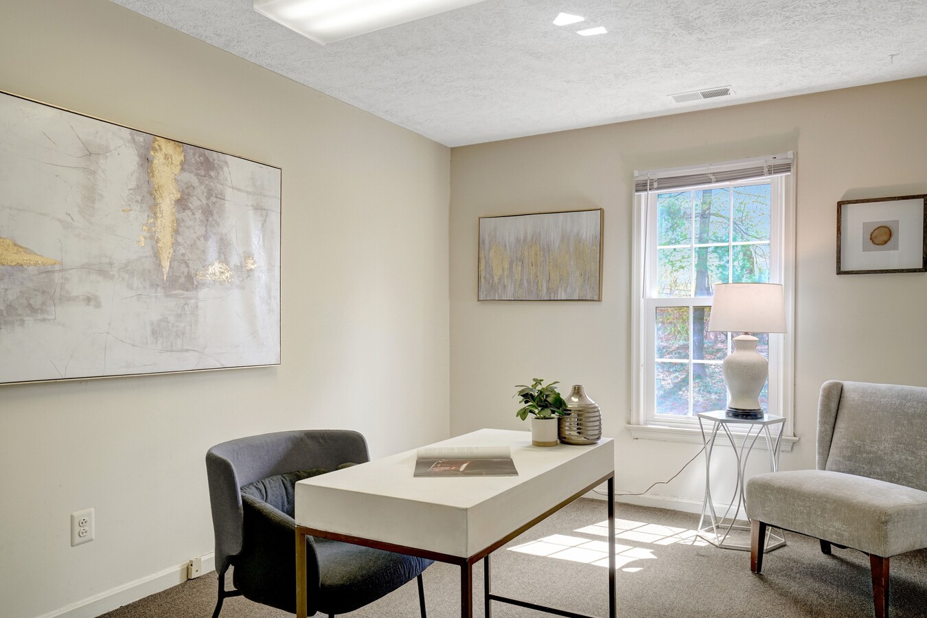 7297 US-29, Falls Church, VA 22042 - Unit 14 - - Interior Photo - Image 2 of 6