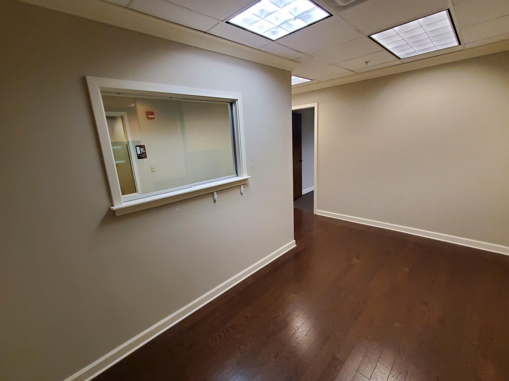 121 W Forsyth St, Jacksonville, FL for lease Interior Photo- Image 1 of 6