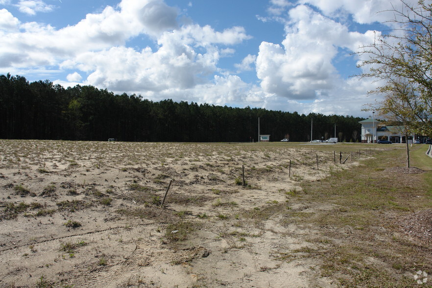 Ga-144 Hwy, Richmond Hill, GA for lease - Building Photo - Image 3 of 4