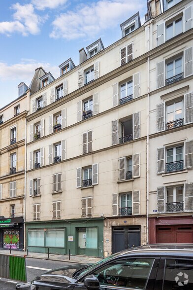Rue Amelot, Paris for lease - Primary Photo - Image 1 of 2