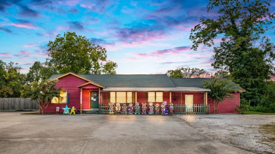 1904 N Cleveland St, Dayton, TX for sale Primary Photo- Image 1 of 1