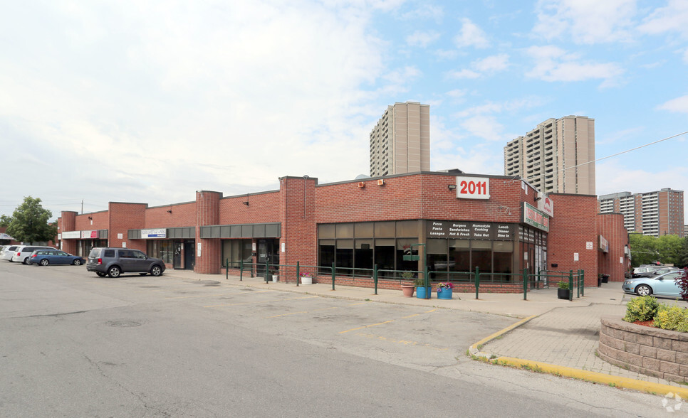 2011 Lawrence Ave W, Toronto, ON for sale - Primary Photo - Image 1 of 1