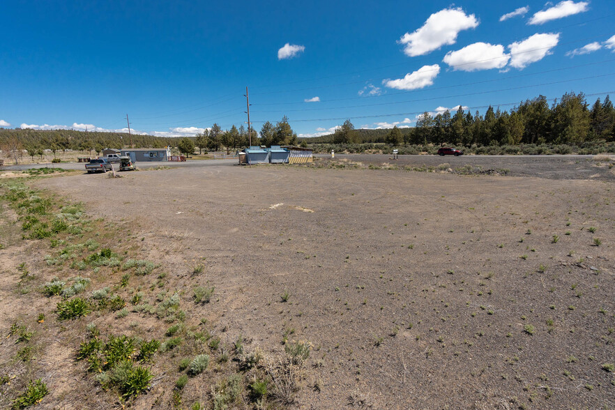 11301 SE Juniper Canyon Rd, Prineville, OR for sale - Building Photo - Image 3 of 19