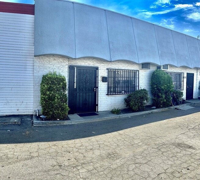 12224 Garvey Ave, El Monte, CA for lease - Primary Photo - Image 3 of 3