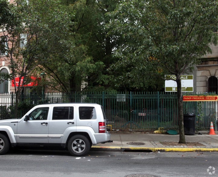 4 Hancock Pl, New York, NY for sale - Primary Photo - Image 1 of 9