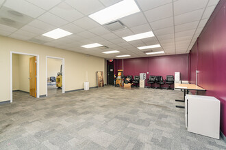 110-112 Armstrong St, Gastonia, NC for lease Interior Photo- Image 2 of 4