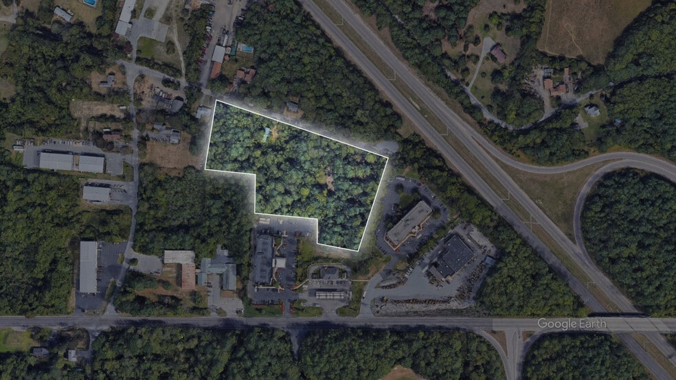 6 Clayton Rd, Middleboro, MA for sale - Primary Photo - Image 1 of 6