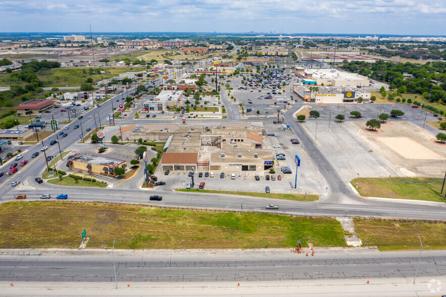 410 Valley Hi Dr, San Antonio, TX for lease - Aerial - Image 3 of 11