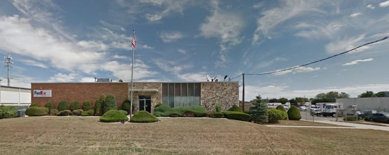 127 Dale St, West Babylon, NY for sale Building Photo- Image 1 of 1