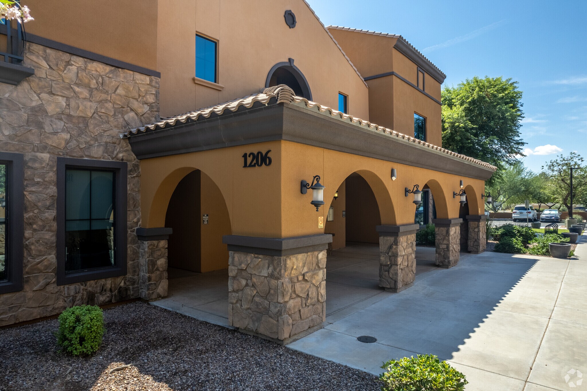 1206 E Warner Rd, Gilbert, AZ 85296 Bldg B