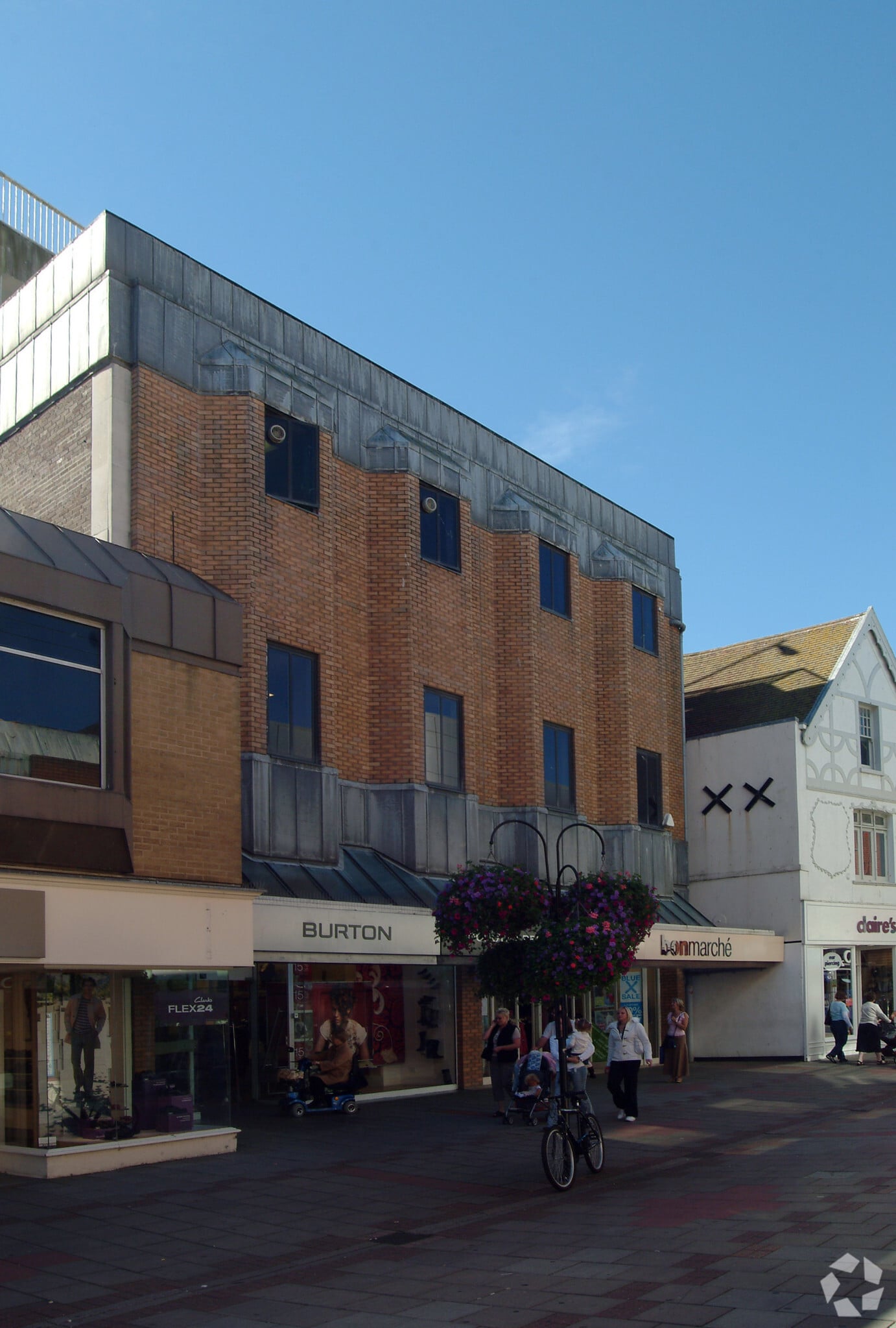 85-87 Montague St, Worthing for sale Primary Photo- Image 1 of 1