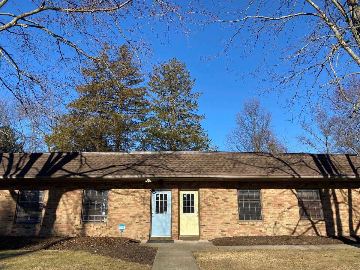 728 Estates Blvd, Hamilton, NJ 08619