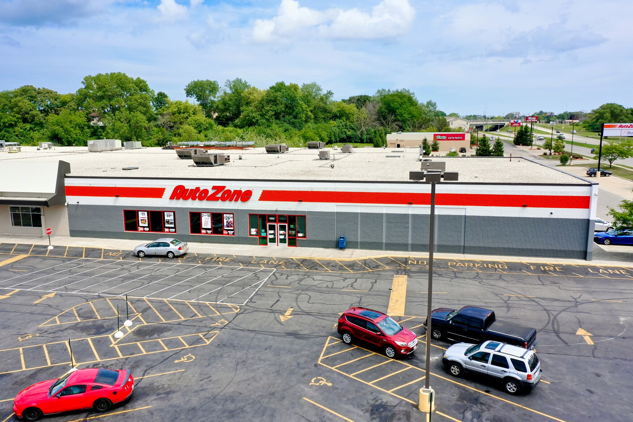 10202 W Silver Spring Dr, Milwaukee, WI 53225 AutoZone Mega Hub