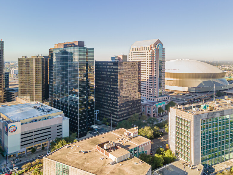 1340 Poydras St, New Orleans, LA for lease - Building Photo - Image 3 of 25