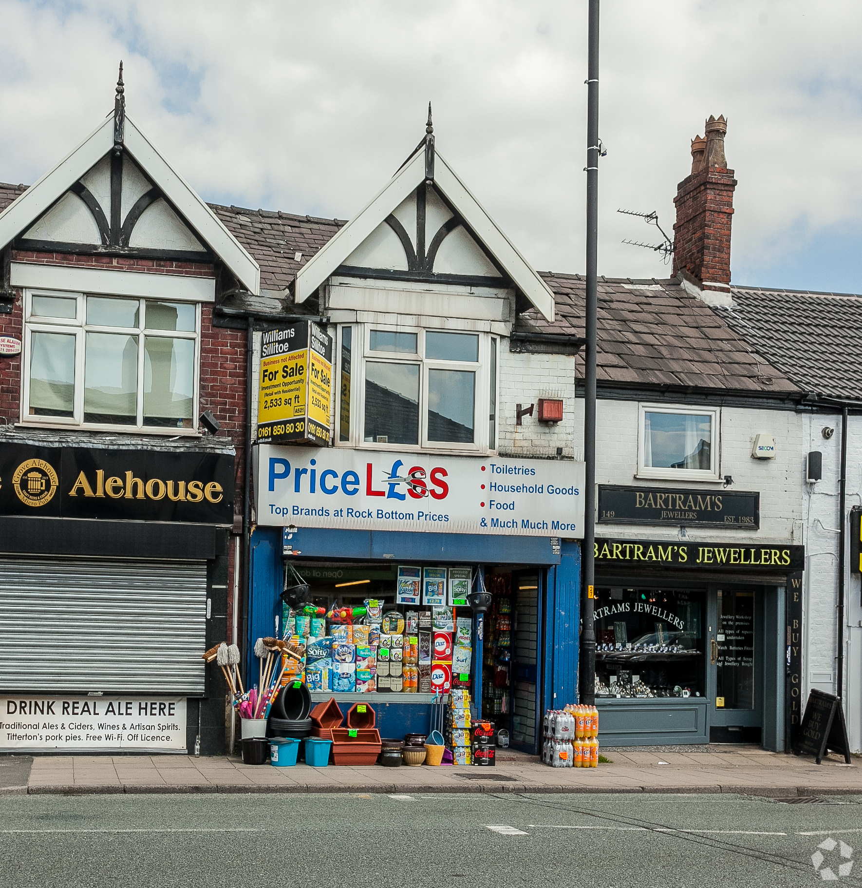 147 London Rd, Stockport for sale Primary Photo- Image 1 of 1