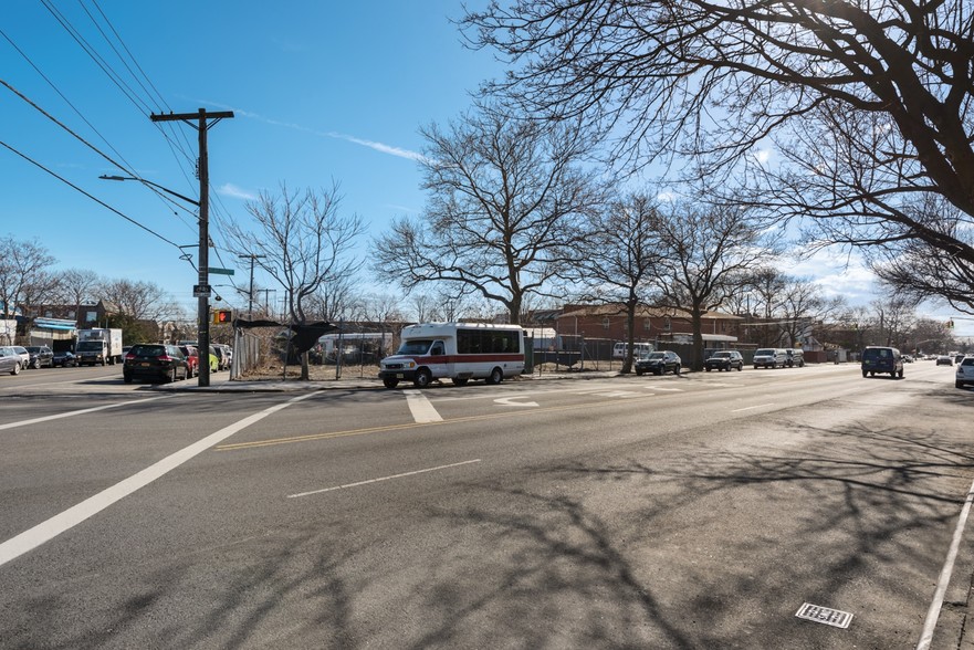 5502 Flatlands Ave, Brooklyn, NY for sale - Building Photo - Image 1 of 1