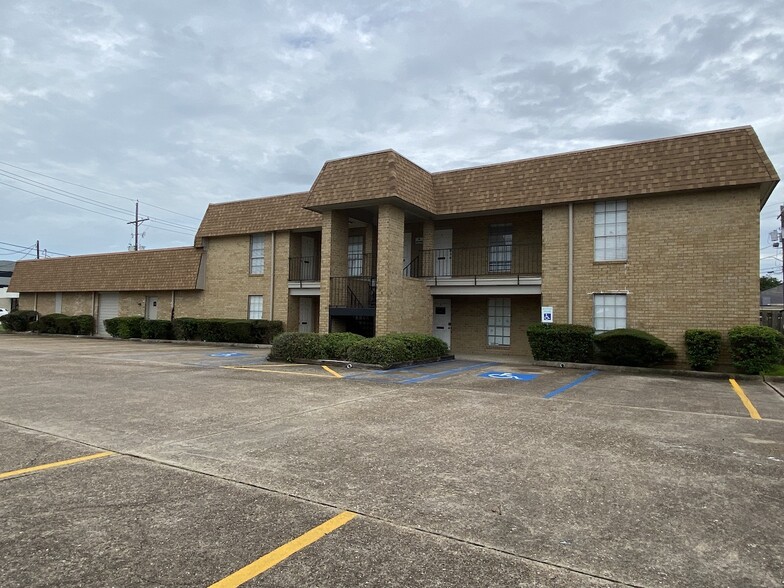 440 N 18th St, Beaumont, TX for lease - Building Photo - Image 2 of 10