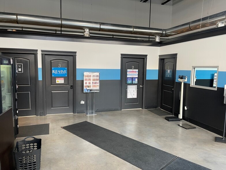 193 Northfield Rd, Northfield, IL for lease - Building Photo - Image 2 of 5