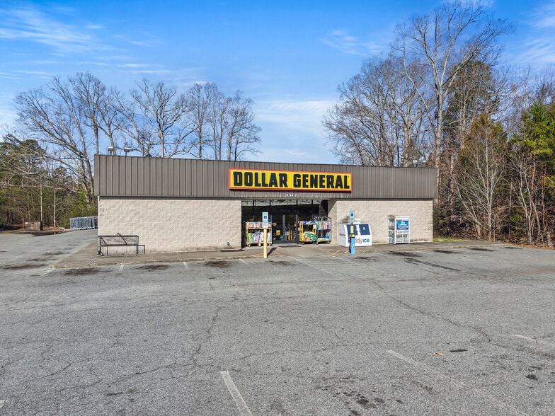 8547 N Highway 150, Clemmons, NC for sale - Building Photo - Image 1 of 2